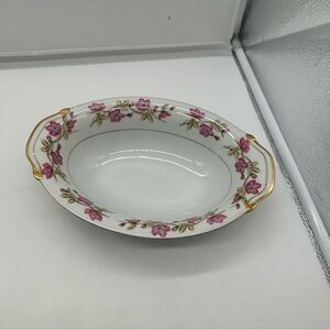 EUC Vintage Valmont China  Briar Rose Oval Vegetable Bowl Pink Flowers 10"